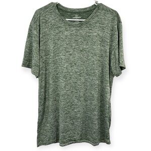 Realessentials Men’s Climate Cool Performance Shirt‎ Size XL